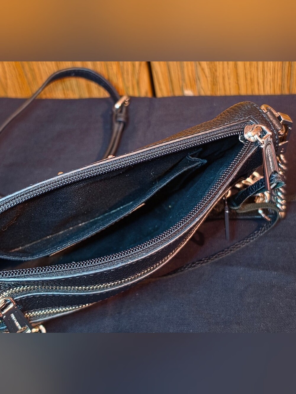 EUC Rebecca Minkoff Black Pebbled Leather Multi Zip Crossbody Bag Silver Chain - Picture 7 of 10